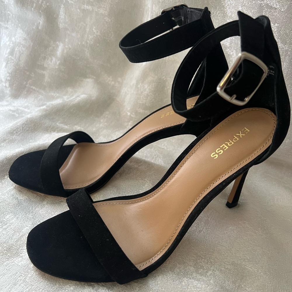 Express Black Suede Heels with Stiletto Design - Picture 4 of 9